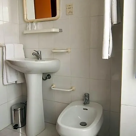 Leiriense Hotel